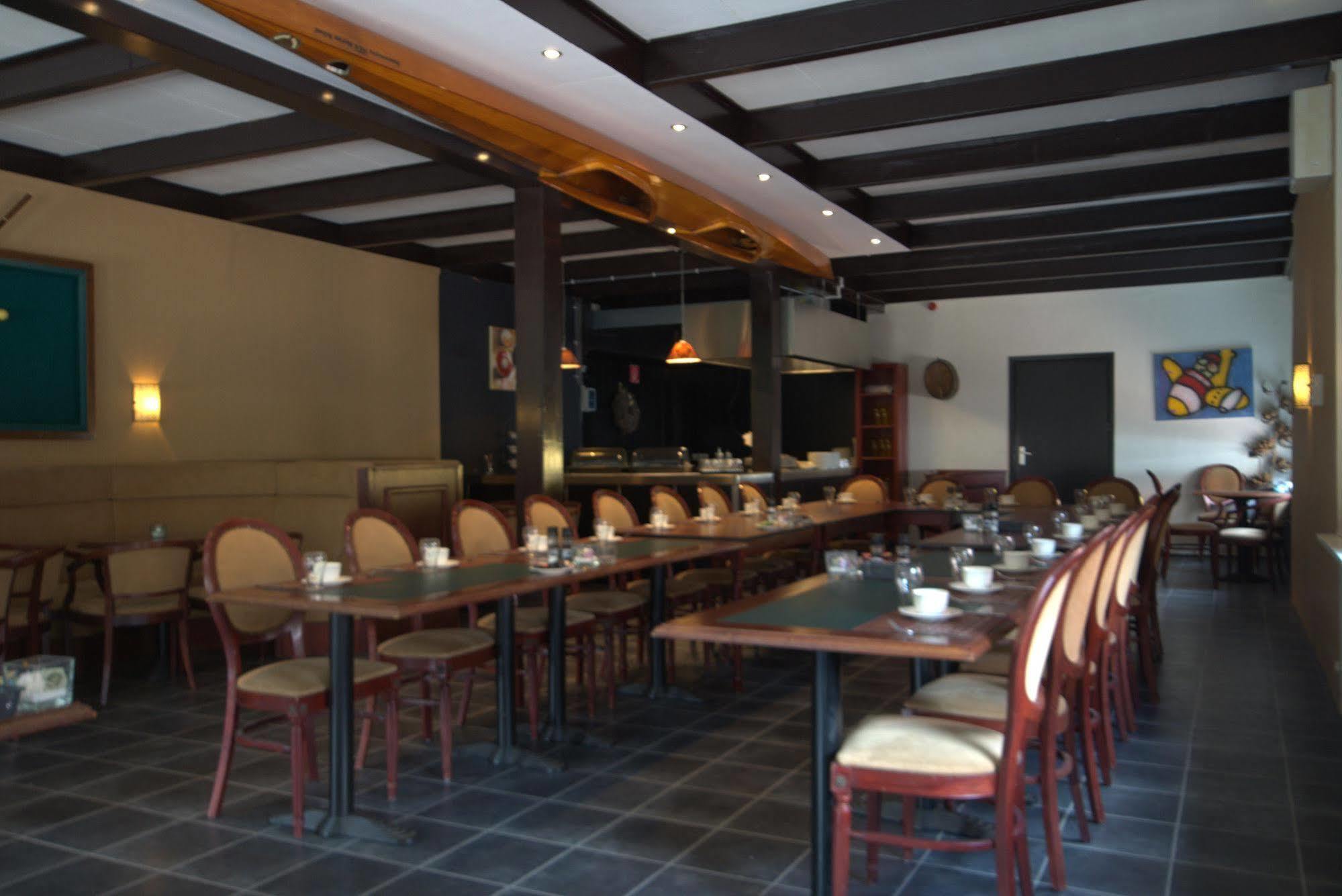 Hotel Restaurant Victoria Winschoten Exterior photo